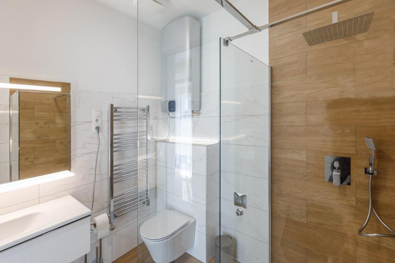 La Bella Centrum Apartmanok Piros/Sarga Hévíz 외부 사진