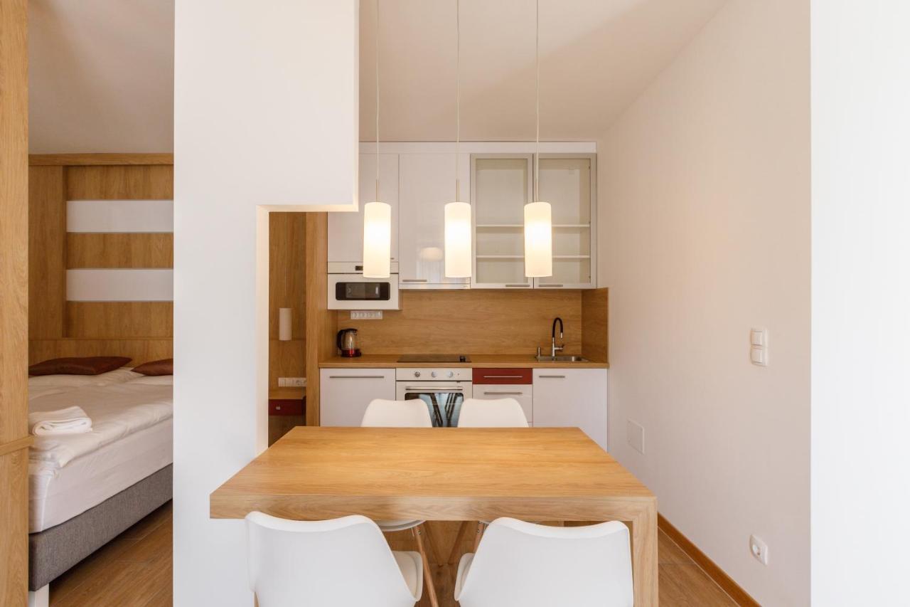 La Bella Centrum Apartmanok Piros/Sarga Hévíz 외부 사진