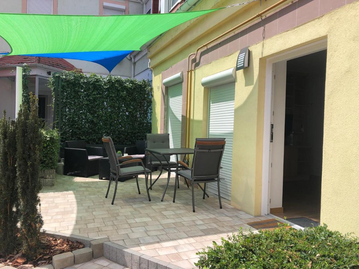 La Bella Centrum Apartmanok Piros/Sarga Hévíz 외부 사진