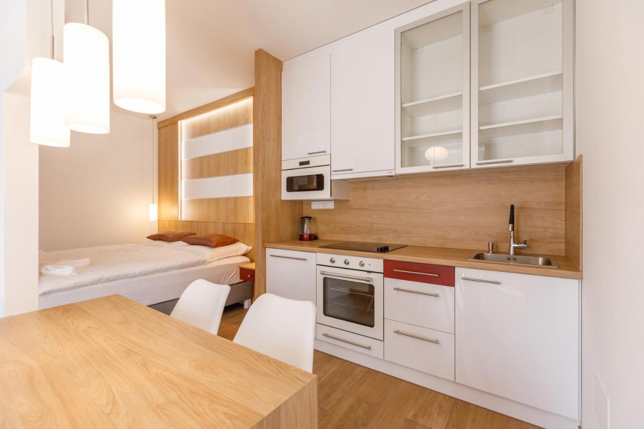 La Bella Centrum Apartmanok Piros/Sarga Hévíz 외부 사진