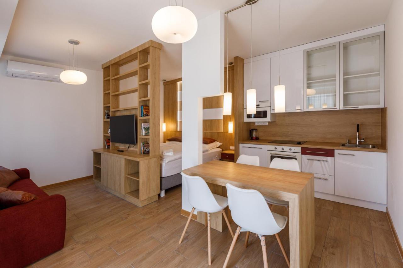 La Bella Centrum Apartmanok Piros/Sarga Hévíz 외부 사진